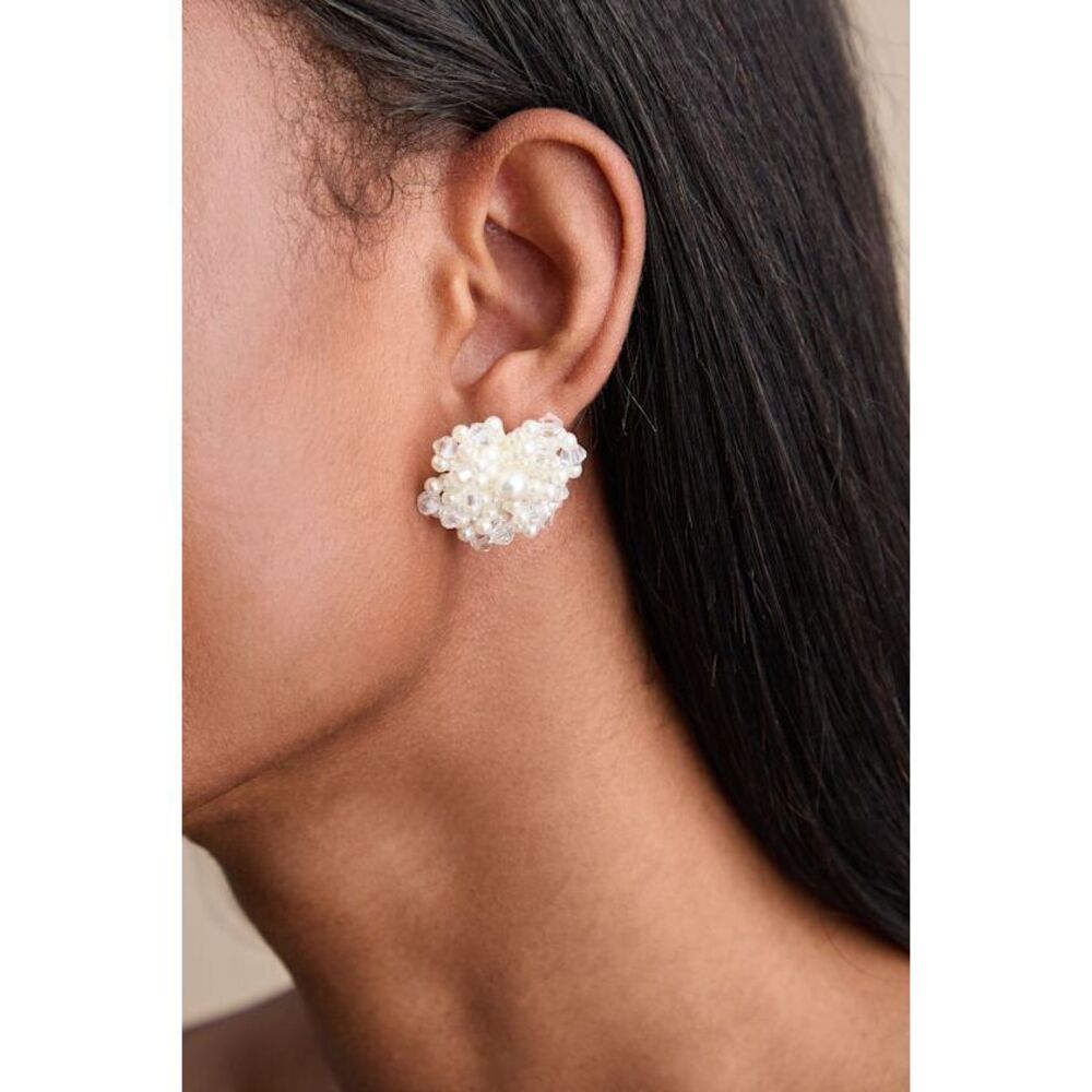 Lulus Loreah White Pearl Beaded Floral Earrings - Size One Size